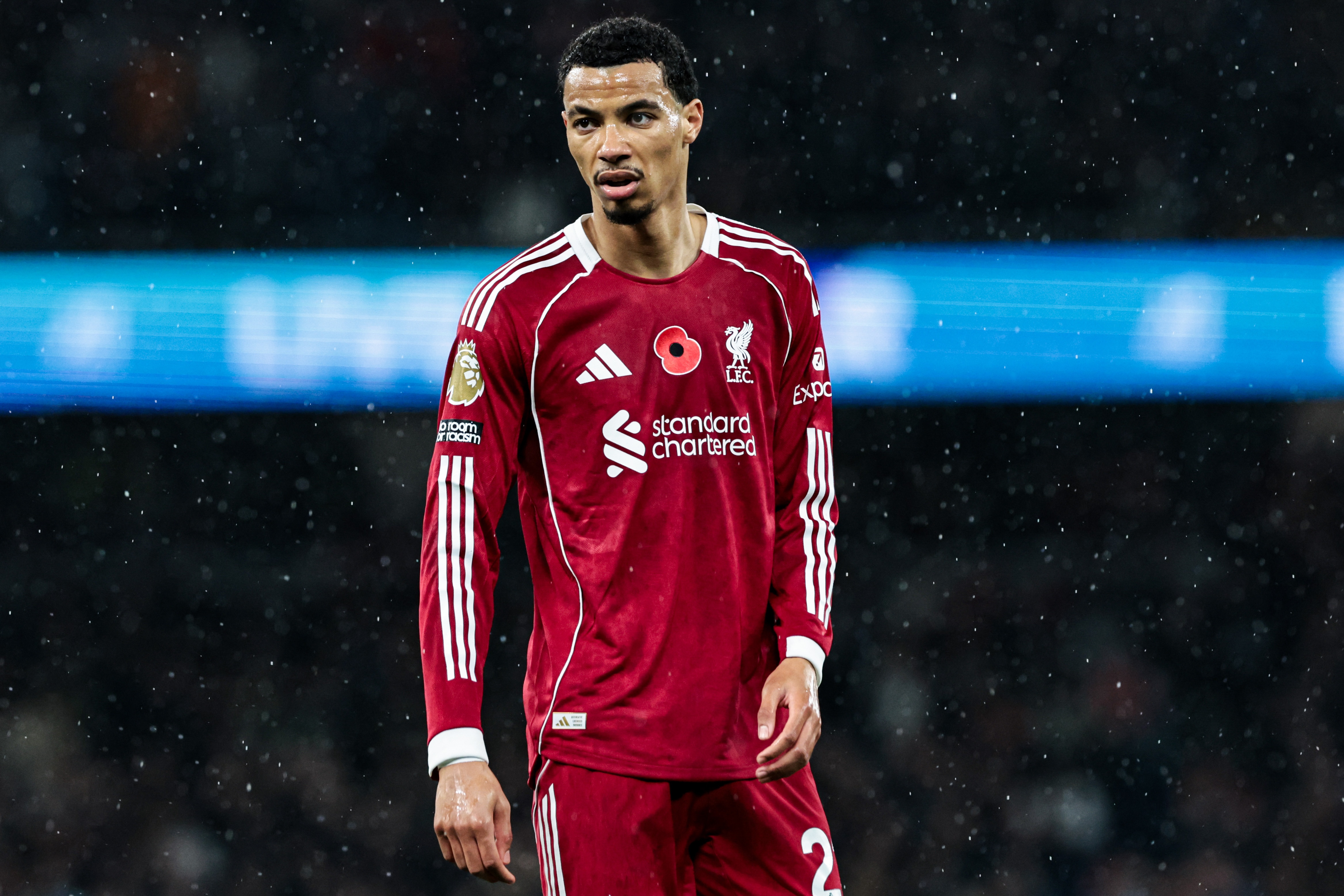 埃基蒂克：一周两次对阵狼队很特别，我们需保持稳定团结一致